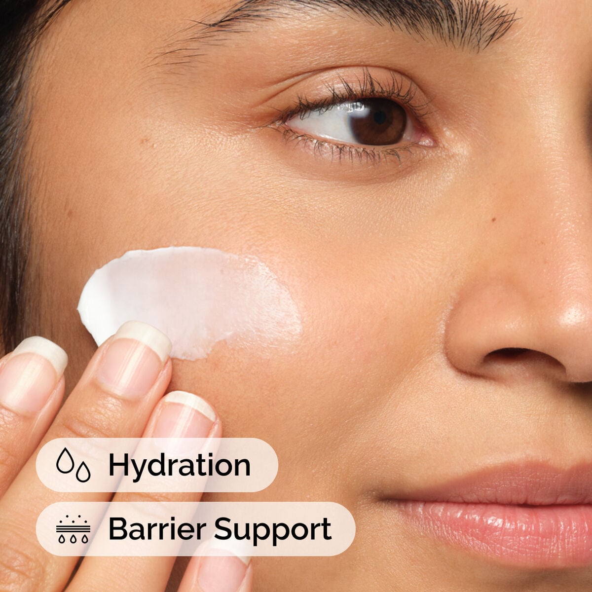 natural-moisturizing-factors-ha-n7 ord-natural-moisturizing-factors-ha-model-application-with-benefits.jpg