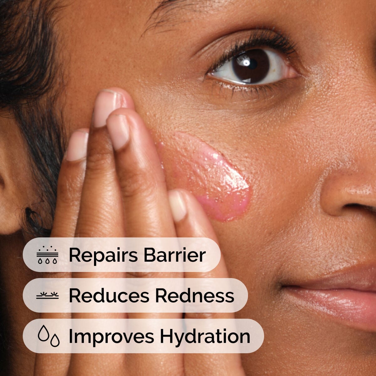 soothing-and-barrier-support-serum-q9 ord-soothing-barrier-support-serum-model-application-with-benefits.jpg